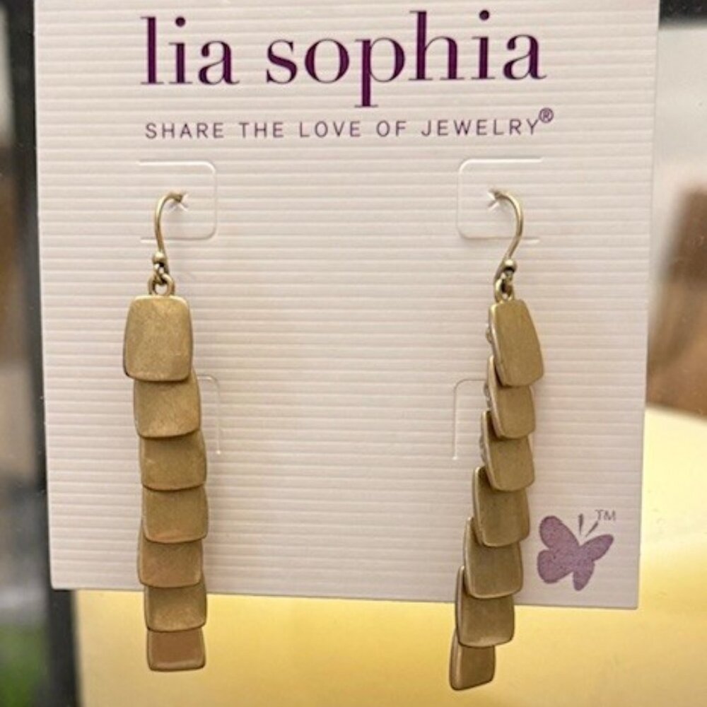 Lia Sophia "ALEXANDER'S CHOICE" Earrings